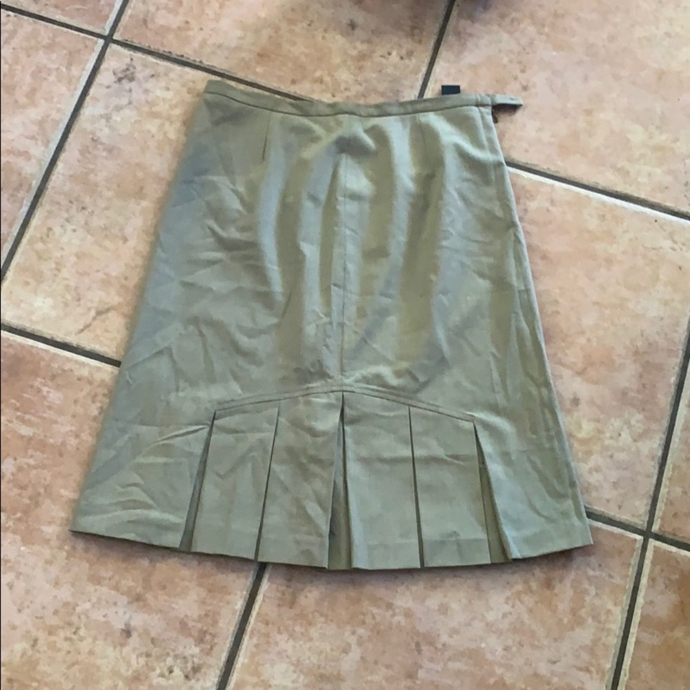 Pleated skirt